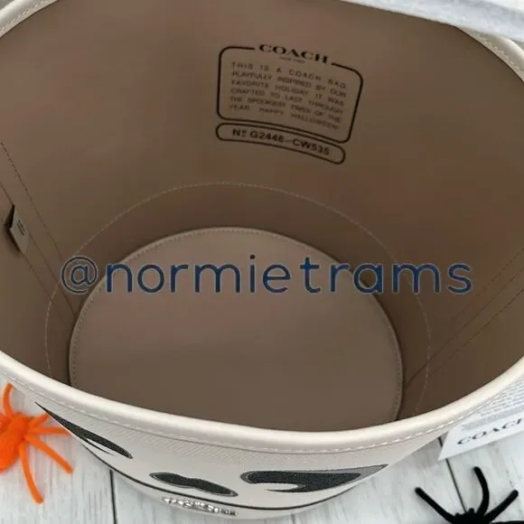 Coach Trick Or Treat Bucket With Halloween Ghost Bag Purse - Picture 8 of 9